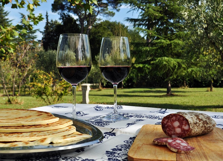 I salumi stagionati e il tartufo marzolino di Brisighella