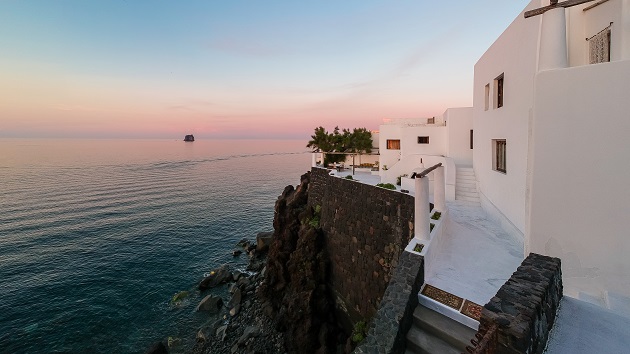 Stromboli. In vendita la splendida villa di Dolce e Gabbana