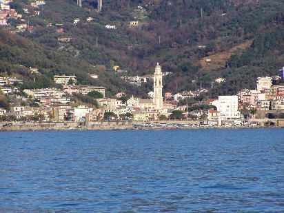 Borghi liguri. Ecco Moneglia, preziosa e ridente