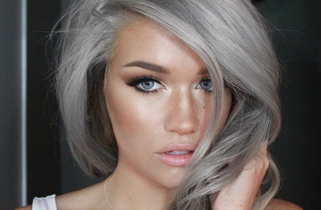 Il biondo? Superatissimo. Ora tutte pazze per il grey-blue