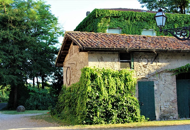 In un seicentesco Borgo Antico va in scena il giardino dell’Eden