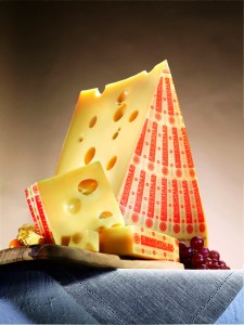 A Bellinzona si sfidano 720 formaggi svizzeri