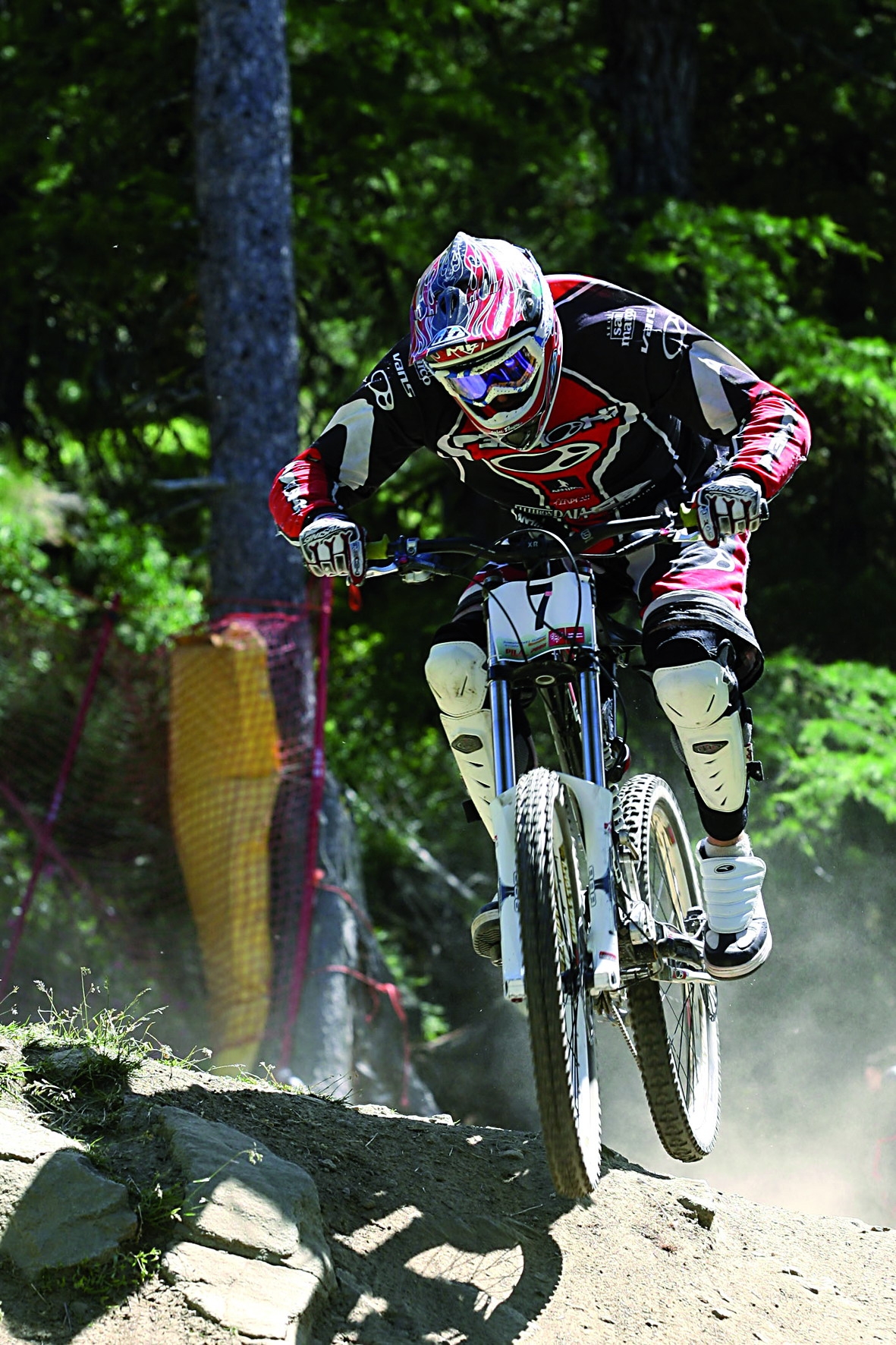 Gare di arrampicata e Superenduro MTB: un weekend di grande sport
