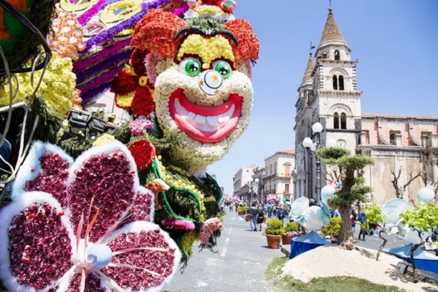 Ad Acireale la Festa dei Fiori