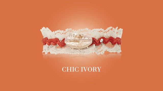 G•LACE, il nuovo bracciale sexy ed ironico dell’estate 2013