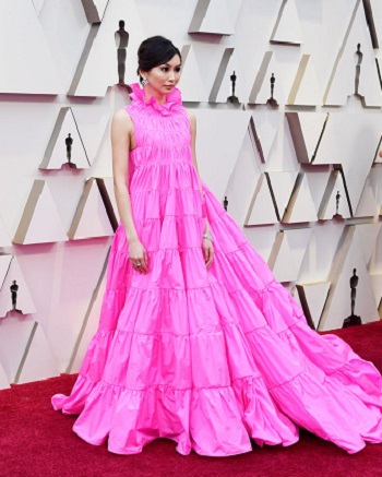 Il rosa, in tutte le sue versioni, conquista il red carpet degli Oscar