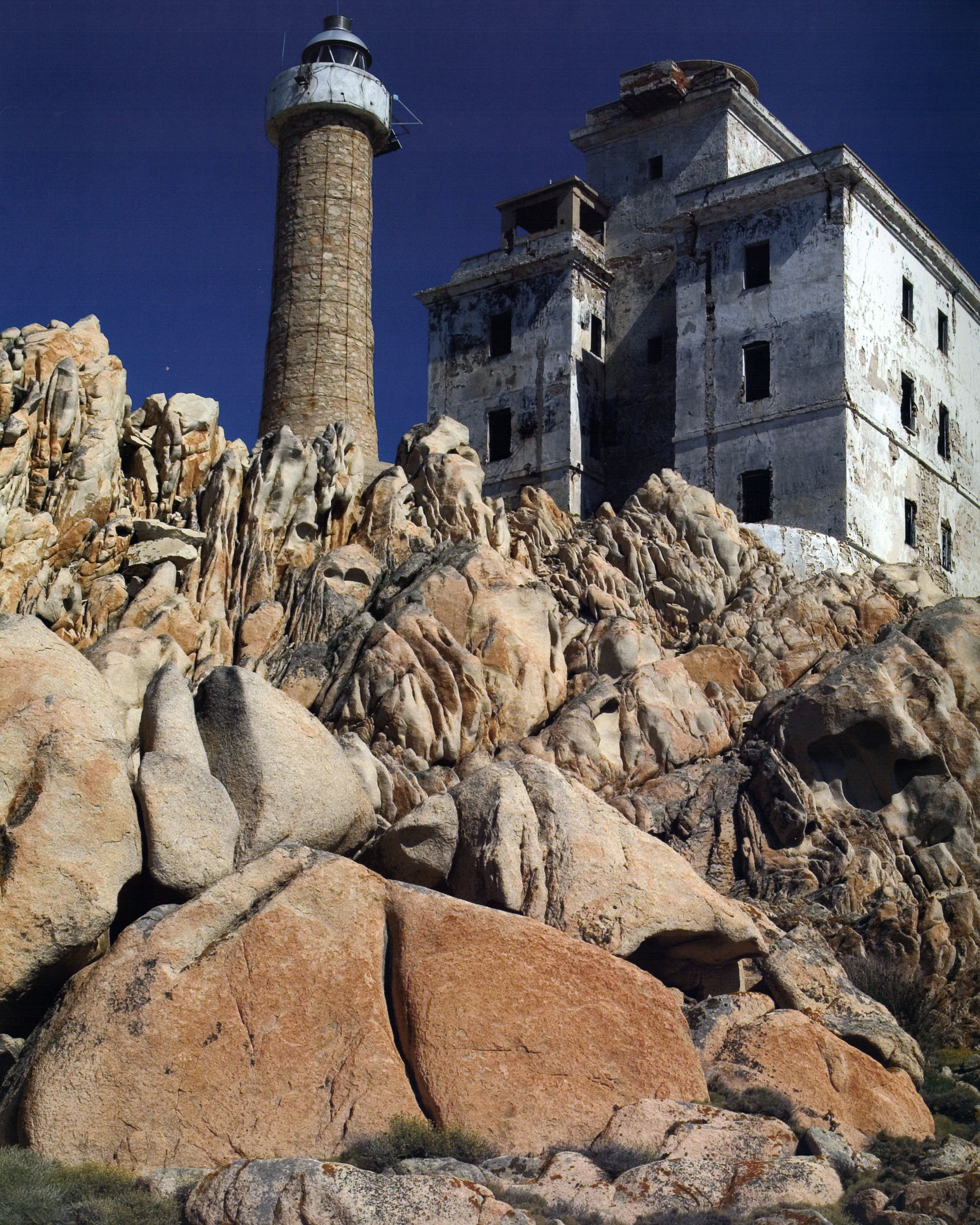 Il faro di Punta Sardegna e la sua guardiana