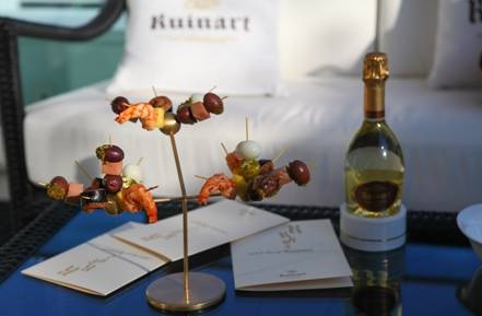 White Summer Ruinart