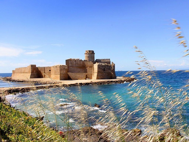 Riapre la Fortezza di “Le Castella” di Isola Capo Rizzuto