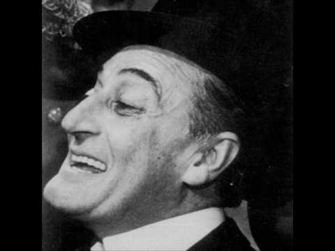 Domani ‘A Livella’ si leggerà sulla tomba di Totò