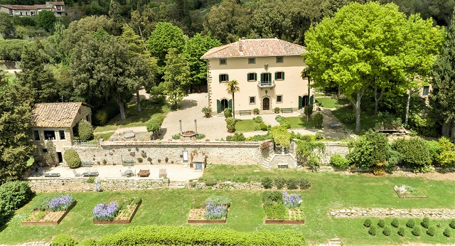 Sabatini Gin Tour: un’esperienza esclusiva a Villa Ugo alla scoperta della toscanità