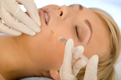 Non solo rughe – Le magnifiche proprietà dell’acido ialuronico