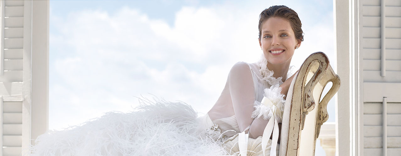 Acquistare l’abito da sposa online? Consigli per non rovinarsi un momento magico