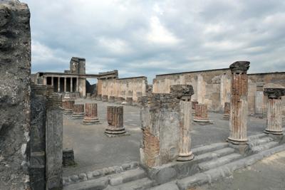 Riapre la Basilica degli scavi di Pompei dopo i restauri del Grande Progetto