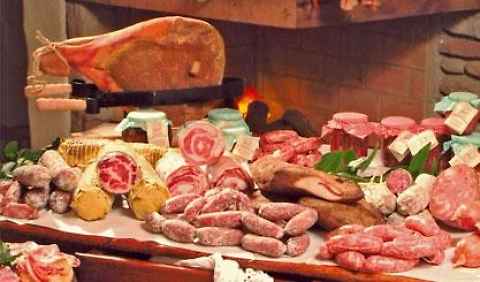 I preziosi consigli della nutrizionista per consumare carne e salumi nel modo giusto