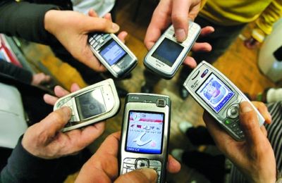 L’uso intensivo dei cellulari provoca i tumori