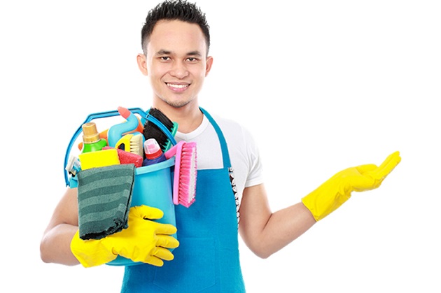 Lavoro domestico: spuntano i maschi. Al sud una colf su tre è uomo