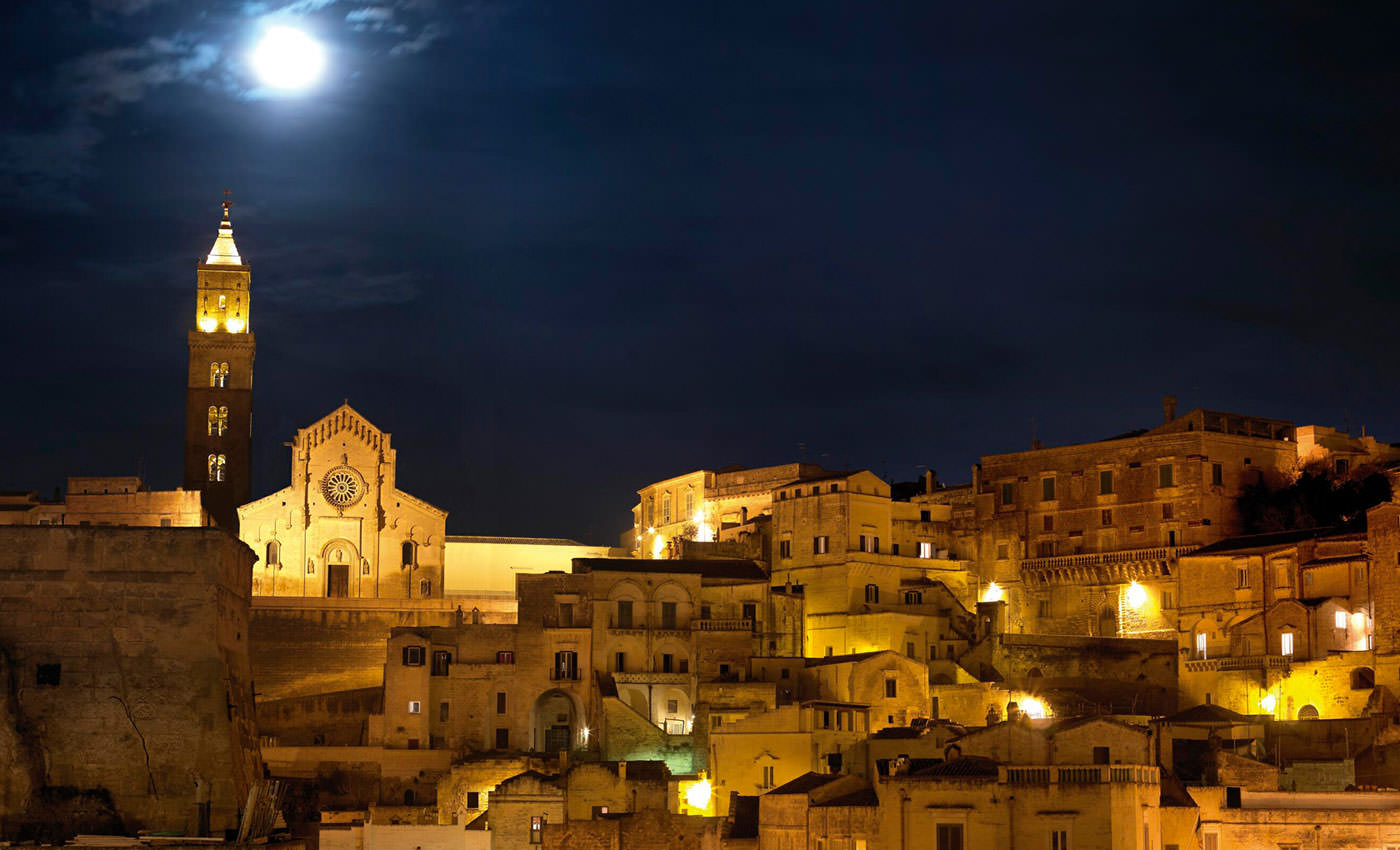 Le Grotte della Civita – Matera