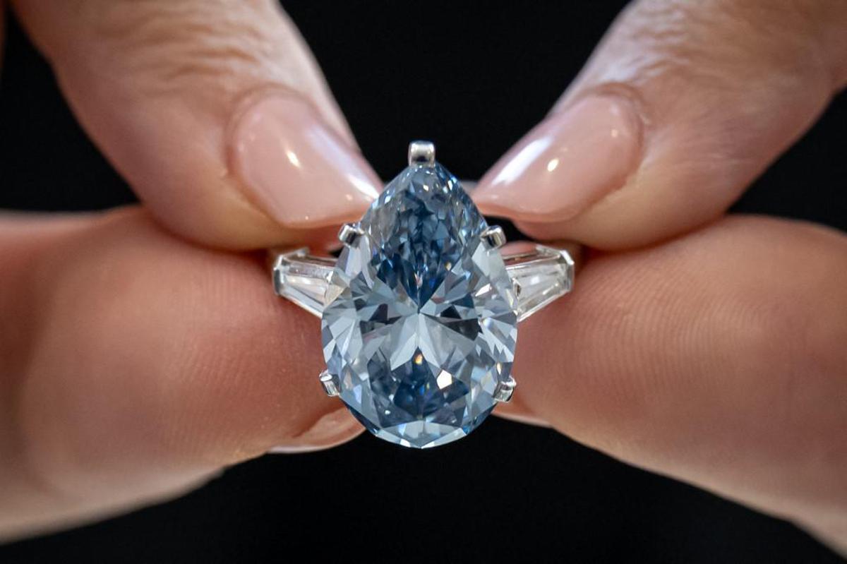 Diamante Bulgari Laguna Blu venduto a oltre 25 milioni di dollari da Sotheby’s