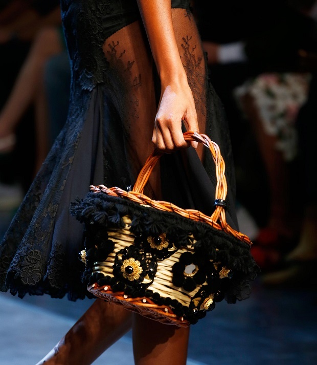 Raffinato, sexy e passionale “Nero Sicilia” di Dolce&Gabbana