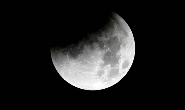 Oggi si vedrà l’ultima eclissi di luna del 2017