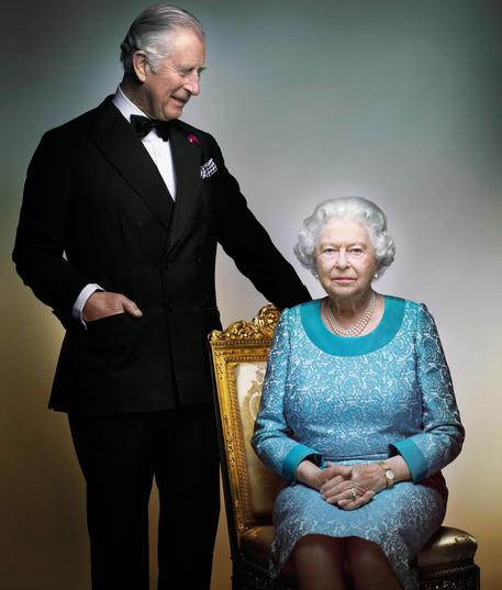 I 90 anni della Regina, ecco la foto ufficiale