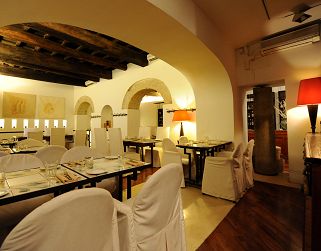 All’enoteca Ferrara e’ servito il gusto dell’inverno