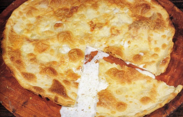Liguria. A Recco la festa della famosa focaccia col formaggio igp