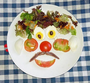 Nasce la chat per prevenire disturbi alimentari nei bambini