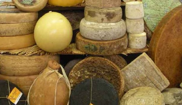 I cristalli del formaggio stagionato migliorano la memoria e la prontezza cerebrale