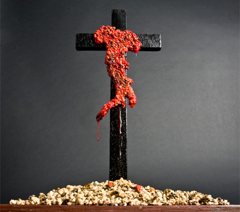 L’ Italia che ride e l’ Italia crocifissa