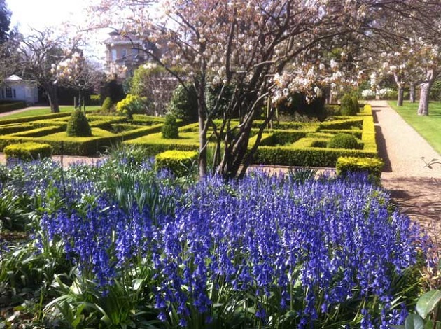 Al via Open Garden Squares Weekend
