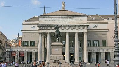 Genova in festa per la prima del Teatro Carlo Felice