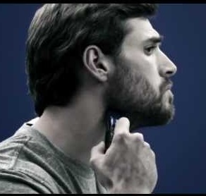 Barba hipster in 4 mosse