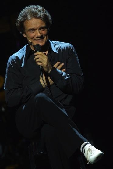 CHI NUN TENE CORAGGIO NUN SE COCCA CH’’E FEMMENE BELLE