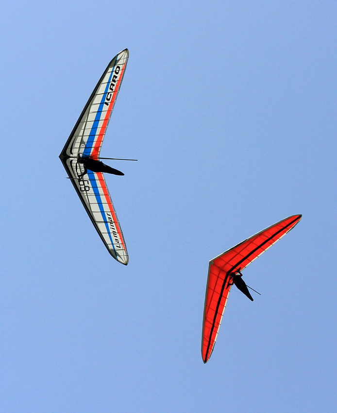 Sulle ali del vento in deltaplano e parapendio