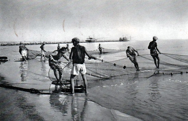 A Rimini la rievocazione storica antica “Pesca alla tratta”