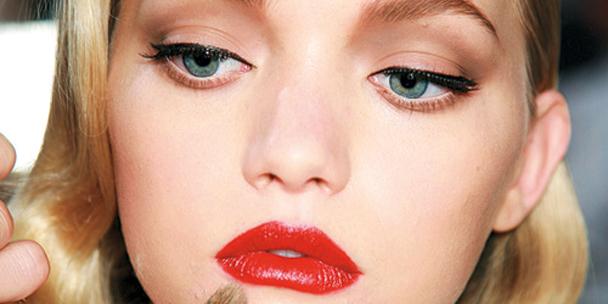 Come scegliere un rossetto rosso?