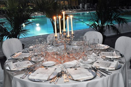 Ristorazione Italiana. Finta informalità in crescita a scapito delle regole dell’ospitalità e del bon ton.