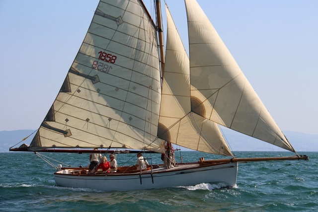 Donata alla Marina Militare la vela d’epoca “Sorella” del 1858