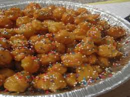 Dolci napoletani natalizi. Gli struffoli