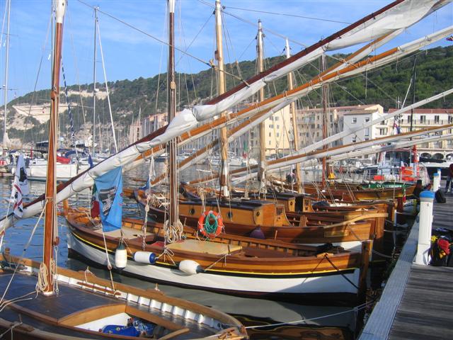 La “rotta dei contrabbandieri”