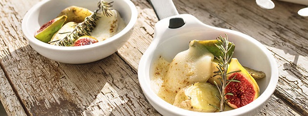 Formaggio di capra al forno con rosmarino, fichi e miele