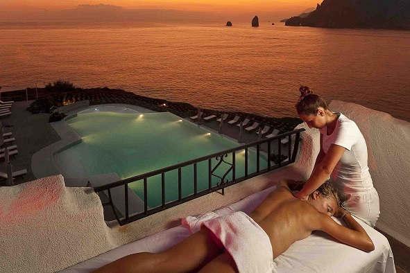 Vulcano, mare e malvasia